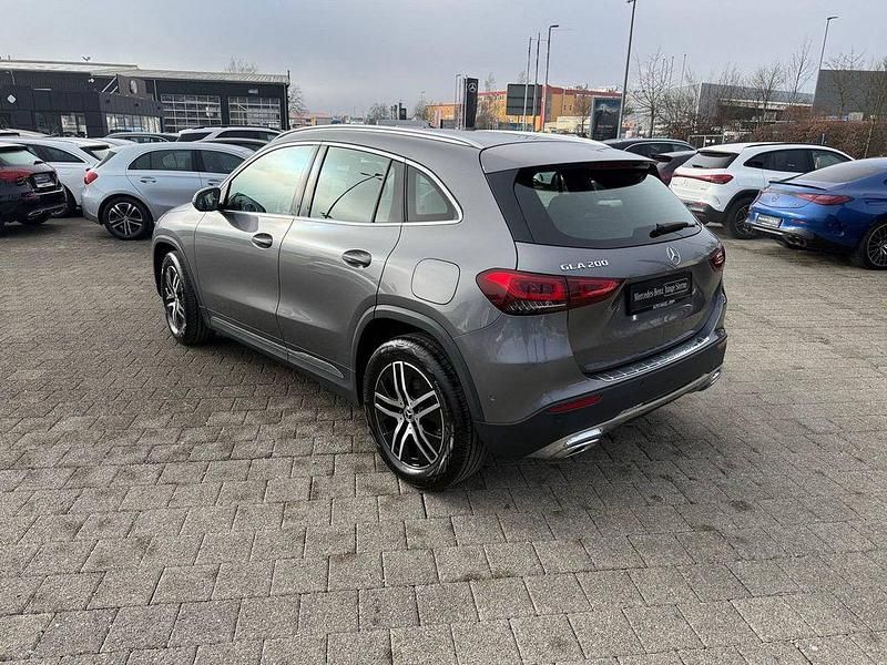 Gebraucht Mercedes GLA200 Progressive 163 PS (119 kW) 2020 Andere SUV