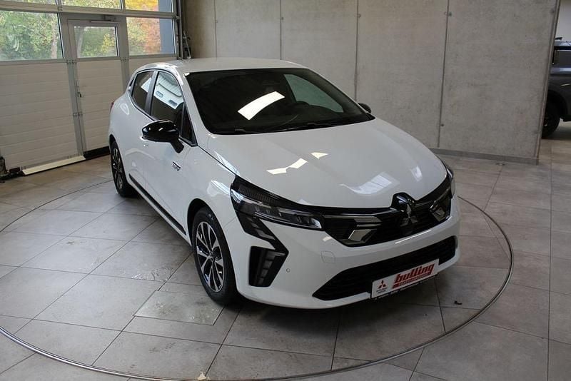 Neu Mitsubishi Colt Plus 143 PS (105 kW) 2025 Weiß Limousine