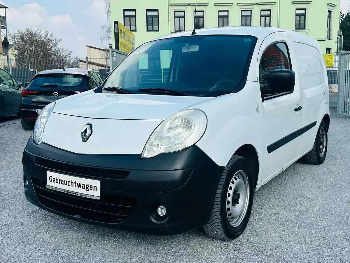 Gebraucht Renault Kangoo Basis 68 PS (50 kW) 2009 Gletscherweiss Van / Kleinbus