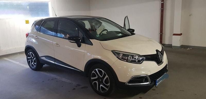 Beige Gebraucht 2015 Renault Captur Dynamique SUV | 8.700 € (Guter Preis) - Bild 1/4