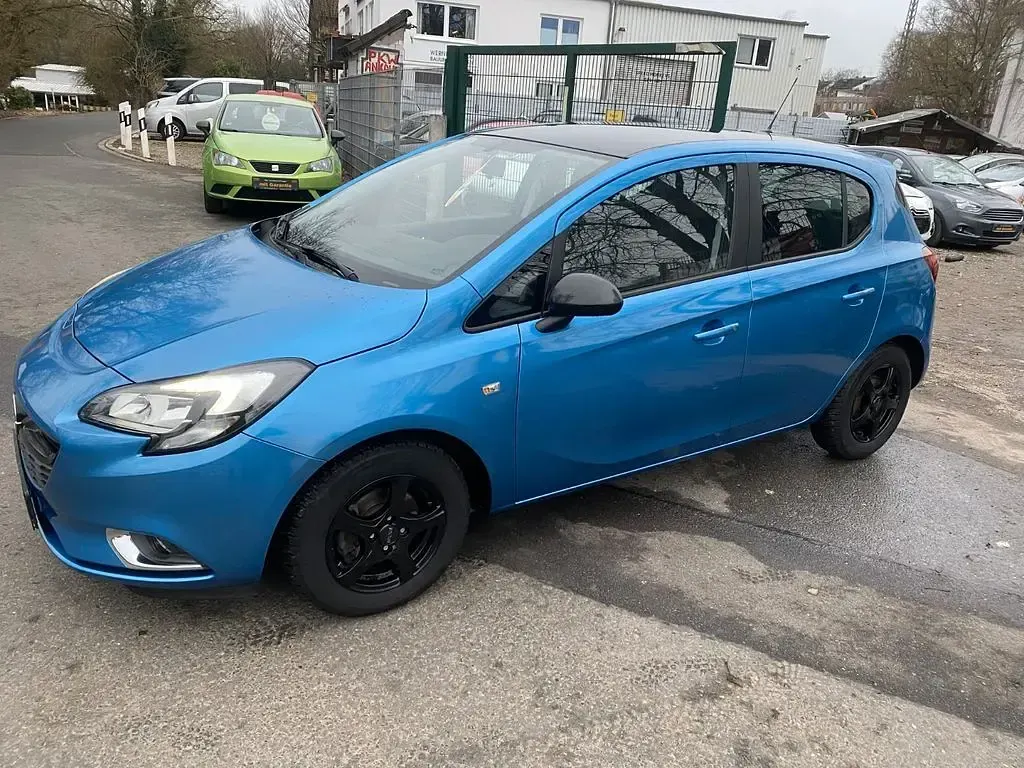 Gebraucht Opel Corsa Color Edition 90 PS (66 kW) 2017 Arktis blau (m2) Kleinwagen