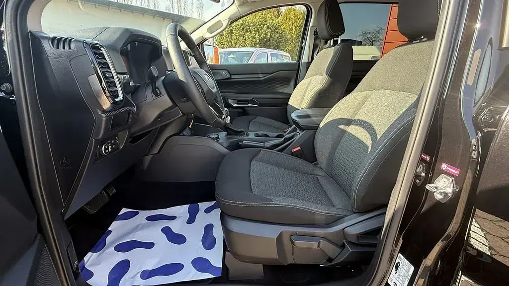 Gebraucht Ford Ranger XLT 170 PS (125 kW) 2025 Schwarz Pickup