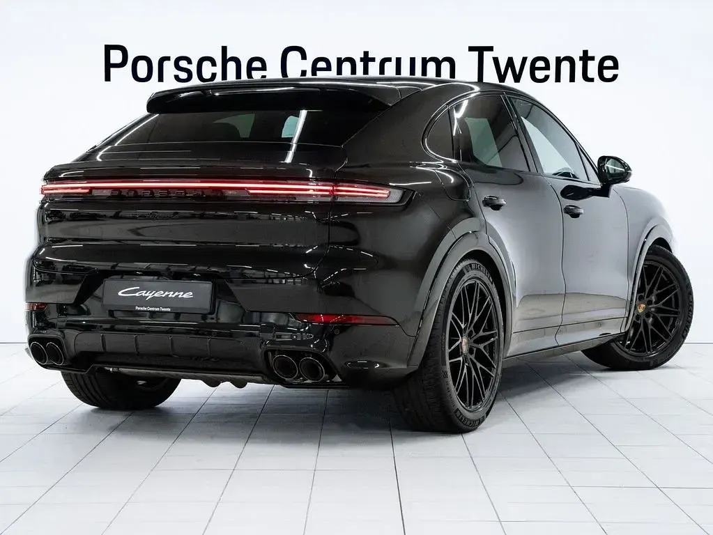 Neu Porsche Cayenne Black Edition 470 PS (345 kW) 2026 Schwarz SUV