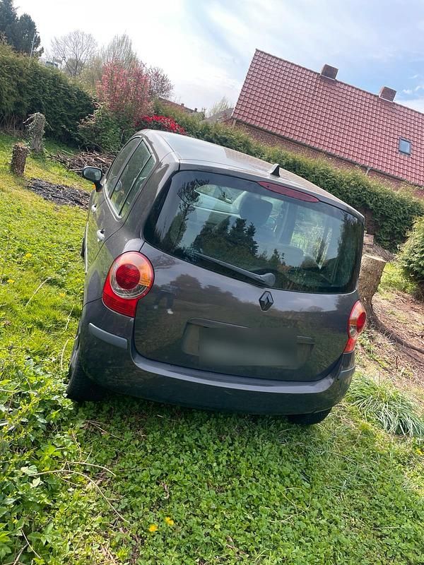 Second-hand Renault Modus 88 CP (64 kW) 2006 Maro Monovolum