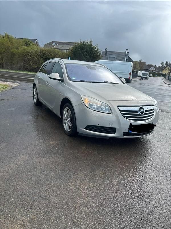 Gebraucht Opel Insignia 161 PS (118 kW) 2010 Grau Kombi