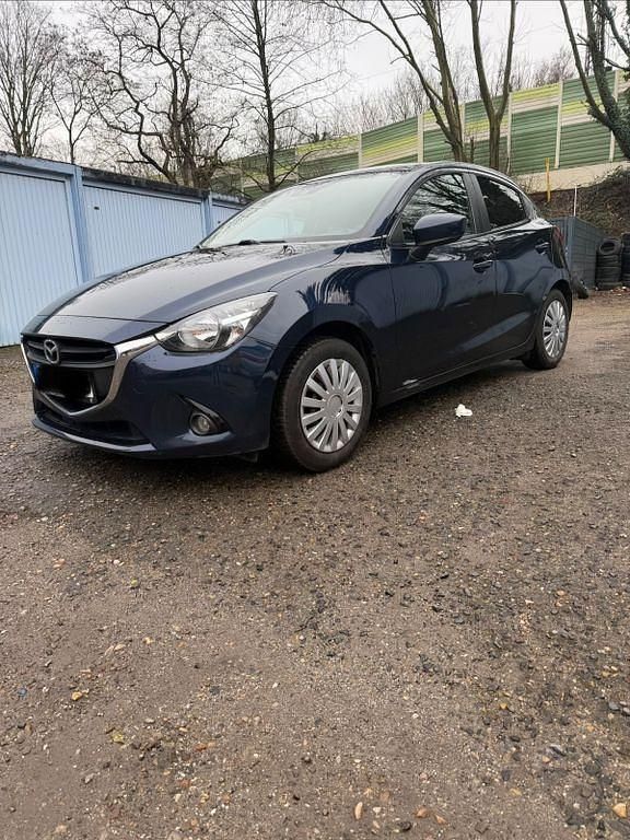 Gebraucht Mazda 2 Center-Line 105 PS (77 kW) 2016 Blau Limousine