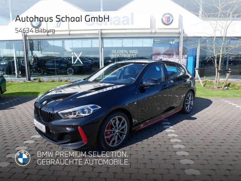 Schwarz Gebraucht 2024 BMW 128 Performance Limousine | 33.790 € (Fairer Preis) - Bild 1/4
