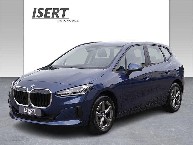 Phytonicblau Gebraucht 2024 BMW 218 Performance Van / Kleinbus | 27.890 € (Fairer Preis) - Bild 1/4