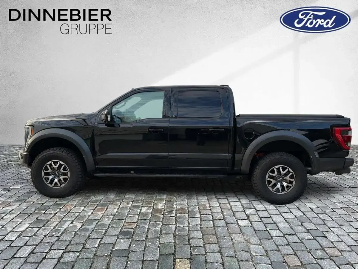 Gebraucht Ford F-150 Raptor 457 PS (336 kW) 2023 Schwarz (metallic) Pickup