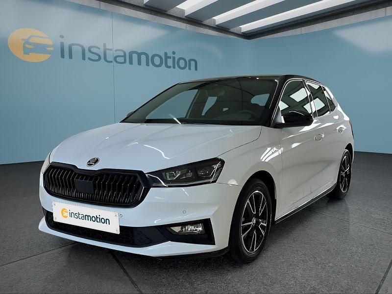 Weiß Gebraucht 2024 Skoda Fabia Kleinwagen | 21.499 € (Etwas zu teuer) - Bild 1/4