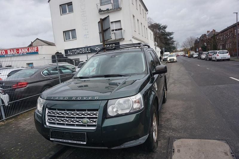 Grün Gebraucht 2010 Land Rover Freelander 2 SUV | 4.999 € (Superpreis) - Bild 1/4