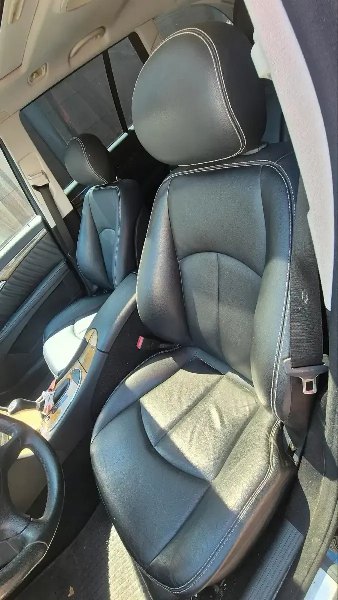 Używany Mercedes E230 204 KM (150 kW) 2007 Czarny Kombi