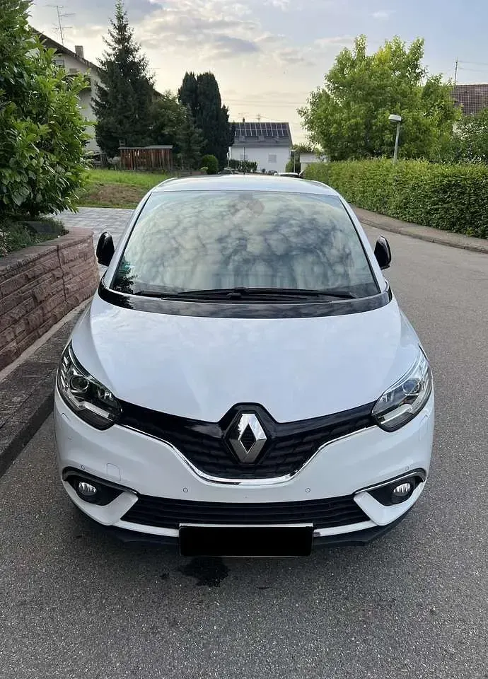 Gebraucht Renault Scénic IV 150 PS (110 kW) 2019 Weiß Van / Kleinbus