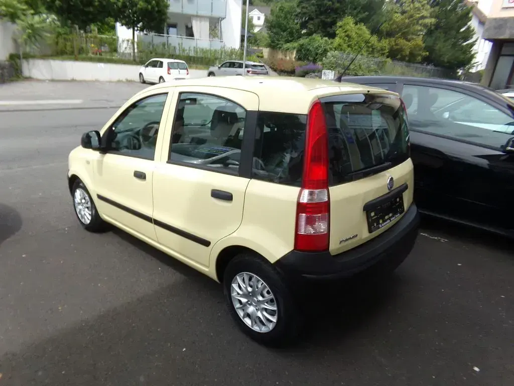 Gebraucht Fiat Panda Active 54 PS (39 kW) 2009 Gelb Kleinwagen