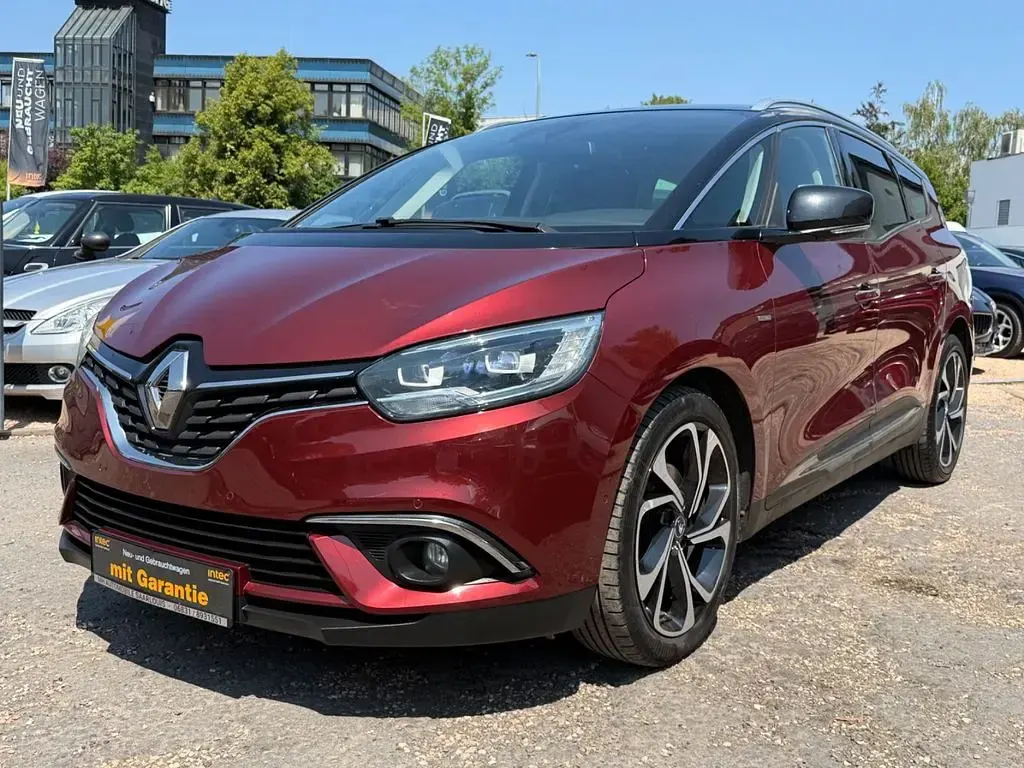 Gebraucht Renault Scénic IV Bose Edition 160 PS (117 kW) 2017 Rot Van / Kleinbus