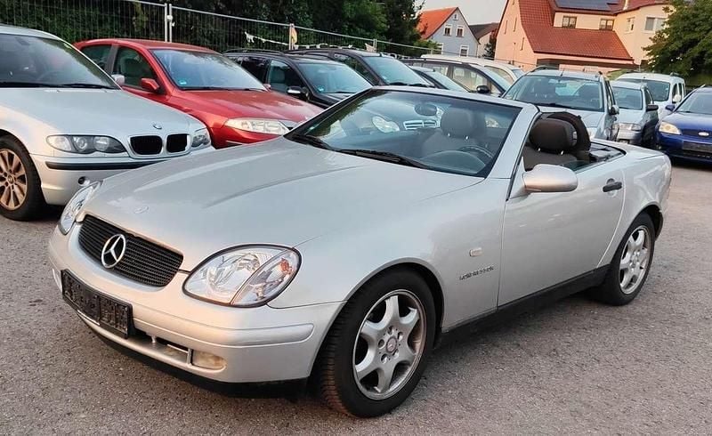 Brillantsilber Gebraucht 1999 Mercedes SLK230 Cabrio | 2.000 € (Superpreis) - Bild 1/4