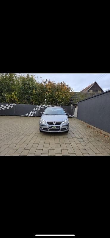 Gebraucht VW Polo 80 PS (58 kW) 2007 Silber Kleinwagen