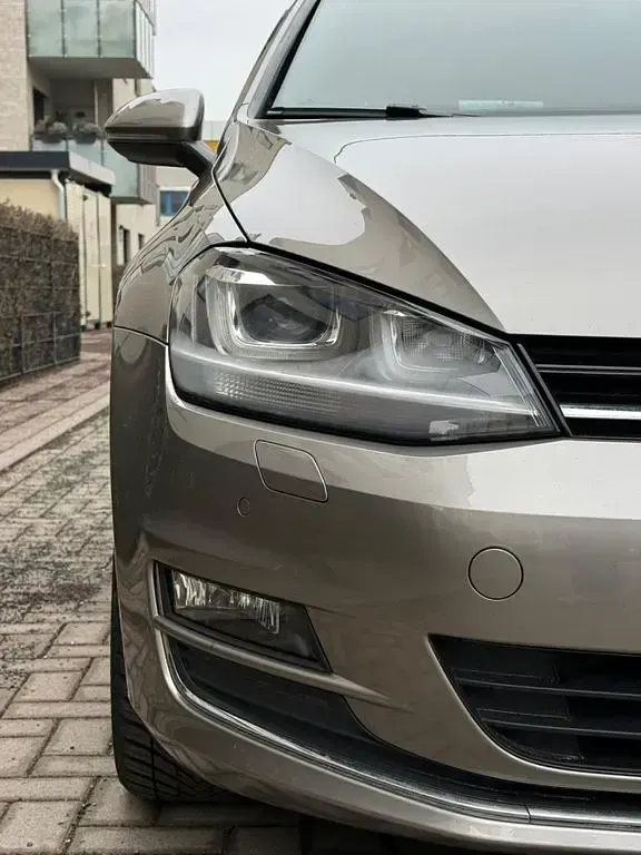 Gebraucht VW Golf VII Edition 150 PS (110 kW) 2015 Braun Limousine