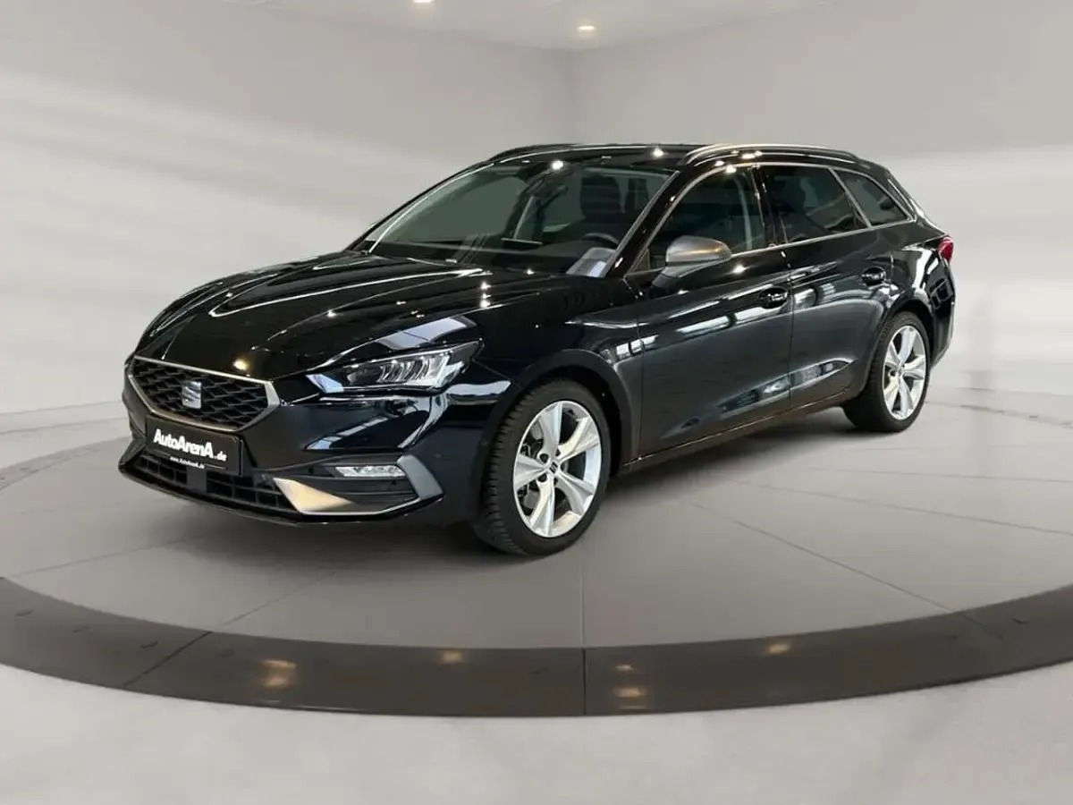 Gebraucht Seat Leon FR 150 PS (110 kW) 2024 Mitternachtsschwarz Kombi