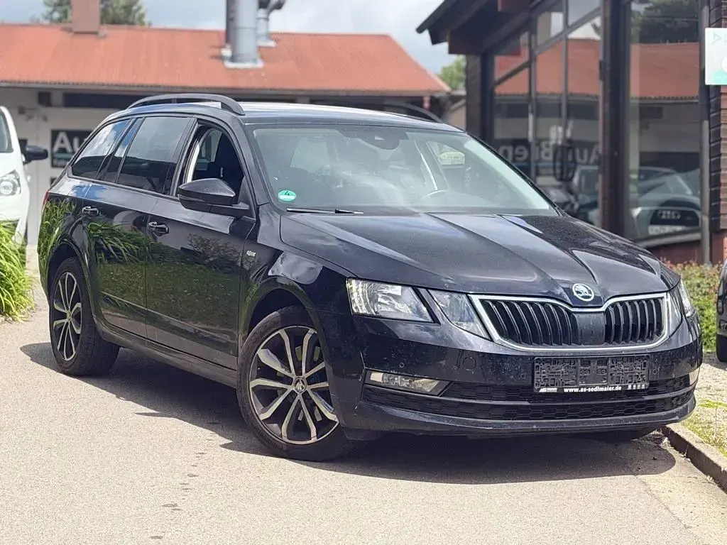 Gebraucht Skoda Octavia Soleil 190 PS (139 kW) 2019 Schwarz Kombi