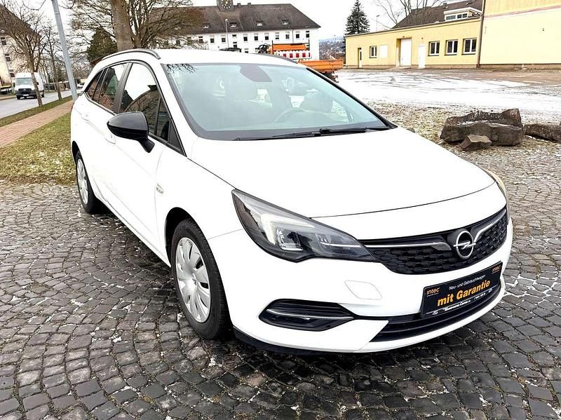 Gebraucht Opel Astra Basis 105 PS (77 kW) 2021 Weiß Kombi