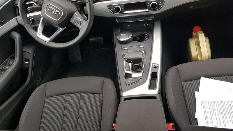 Gebraucht Audi A4 Design 150 PS (110 kW) 2019 Schwarz Kombi