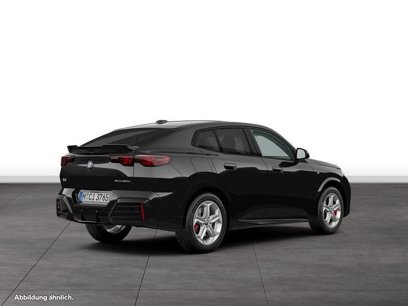 Gebraucht BMW X2 M Sport 150 PS (110 kW) 2025 Schwarz SUV