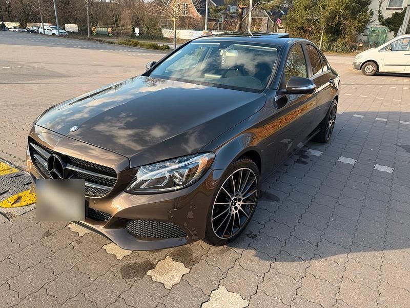 Gebraucht Mercedes C180 156 PS (114 kW) 2014 Braun Limousine