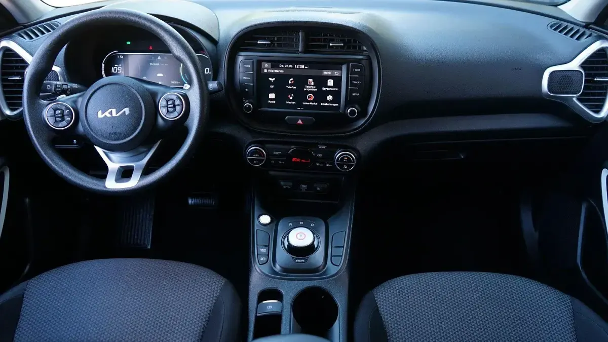Gebraucht Kia Soul Edition 7 100 kW (136 PS) 2022 Orange SUV