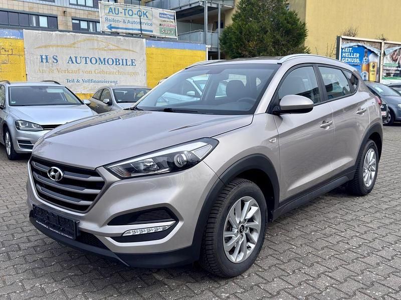 Gebraucht Hyundai Tucson GO! 177 PS (130 kW) 2017 Silber SUV