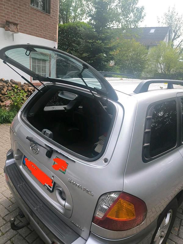 Silber Gebraucht 2003 Hyundai Santa Fe SUV | 3.400 € - Bild 1/4