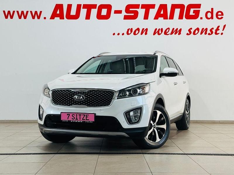 Weiß Gebraucht 2016 Kia Sorento Spirit SUV | 19.450 € (Teuer) - Bild 1/4