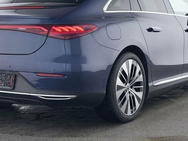 Gebraucht Mercedes EQE300 Advanced 180 kW (245 PS) 2024 Blau, Limousine