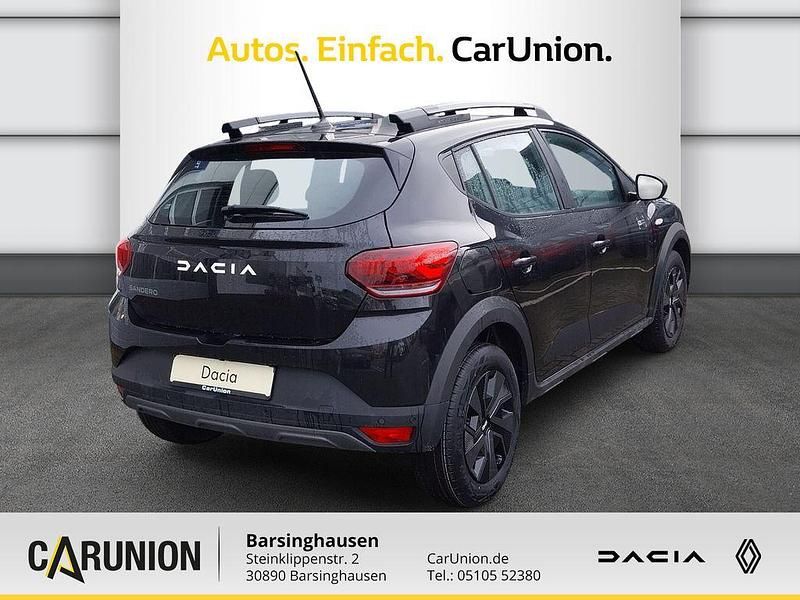 Neu Dacia Sandero Expression 91 PS (66 kW) 2025 Perlmuttschwarz metallic Limousine