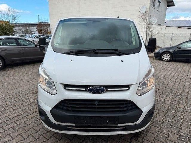 Gebraucht Ford Transit Custom 105 PS (77 kW) 2017 Weiß Van / Kleinbus