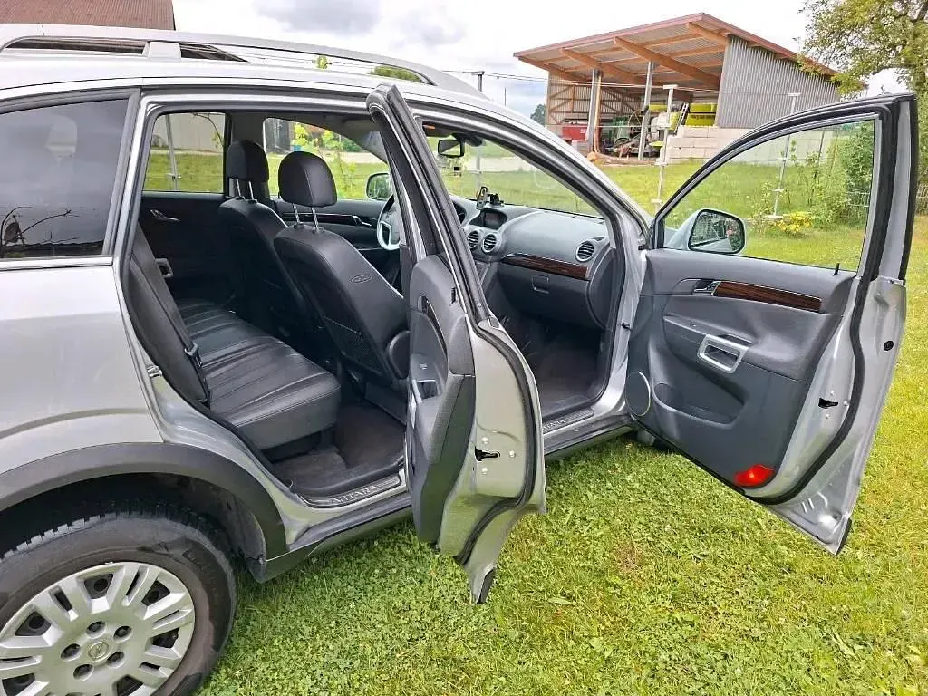 Gebraucht Opel Antara 150 PS (110 kW) 2008 Grau SUV