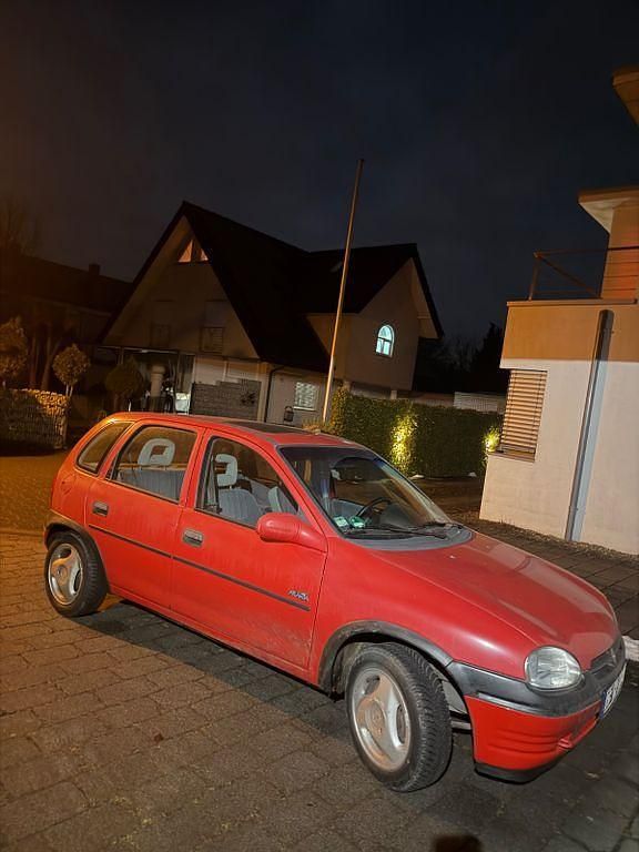 Gebraucht Opel Corsa 45 PS (33 kW) 1997 Rot Kleinwagen