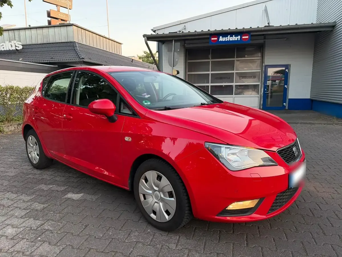 Gebraucht Seat Ibiza Style 105 PS (77 kW) 2015 Rot Kleinwagen