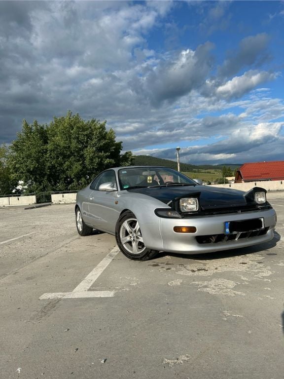 Grau Gebraucht 1990 Toyota Celica | 5.500 € - Bild 1/4