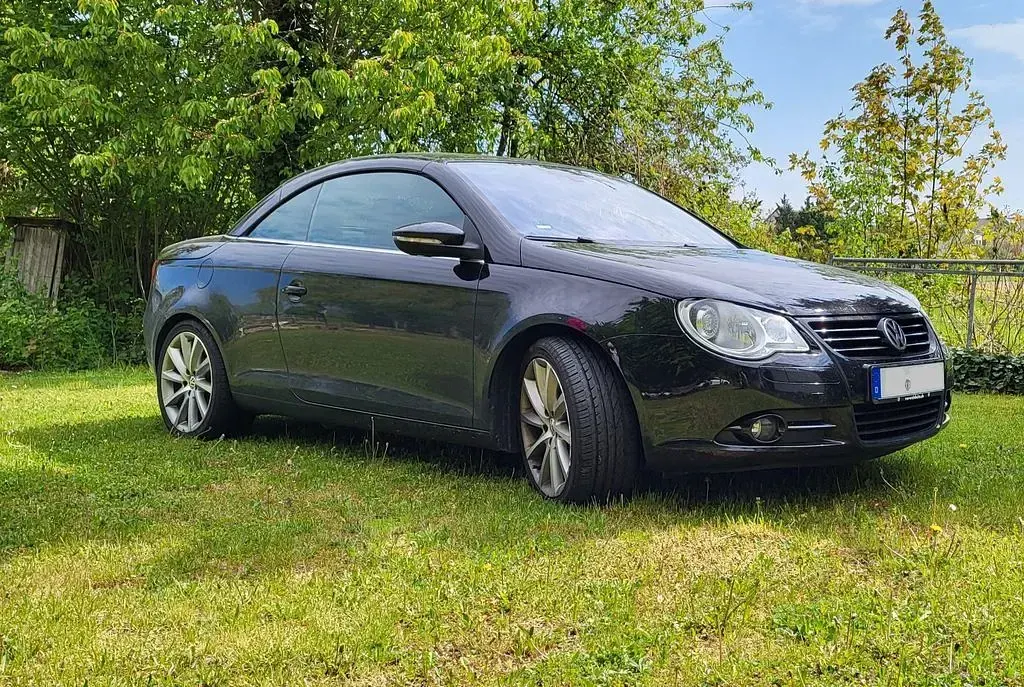 Gebraucht VW Eos GT 140 PS (102 kW) 2010 Schwarz Cabrio