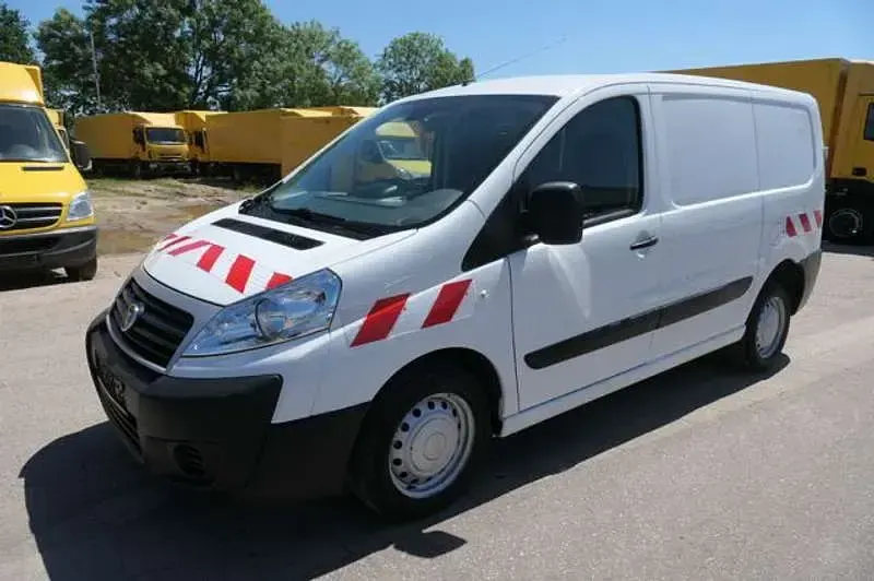Gebraucht Fiat Scudo 128 PS (94 kW) 2014 Weiß Van