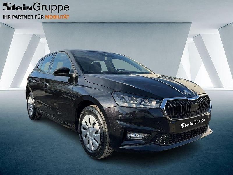 Neu Skoda Fabia Selection 80 PS (58 kW) 2026 Schwarz Limousine