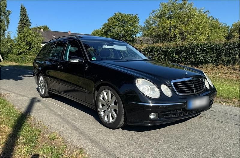 Gebraucht Mercedes E280 Avantgarde 231 PS (169 kW) 2006 Schwarz Kombi