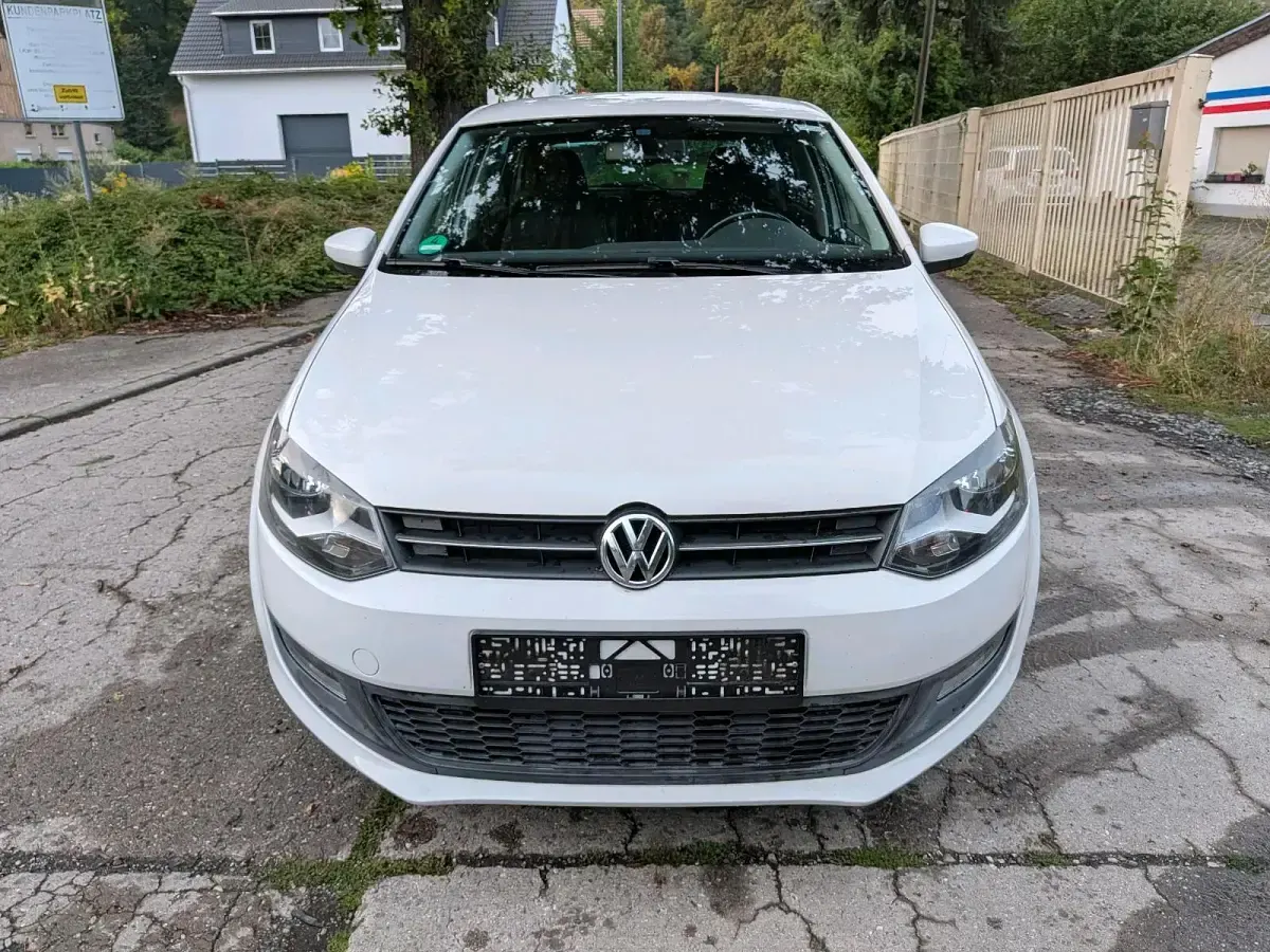 Gebraucht VW Polo 60 PS (44 kW) 2010 Weiß Kleinwagen