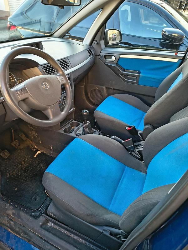 Gebraucht Opel Meriva 100 PS (73 kW) 2003 Blau Van / Kleinbus