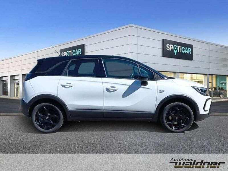 Gebraucht Opel Crossland X Elegance 131 PS (96 kW) 2024 Arktis weiã / dach schwarz SUV