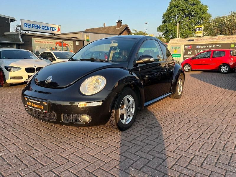 Gebraucht VW New Beetle 102 PS (75 kW) 2009 Schwarz Kleinwagen
