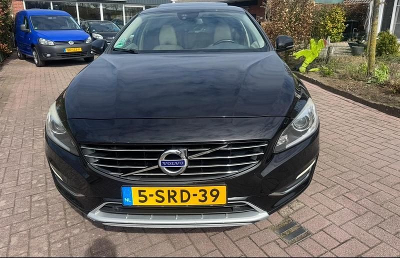 Gebraucht Volvo V60 283 PS (208 kW) 2013 Schwarz Kombi