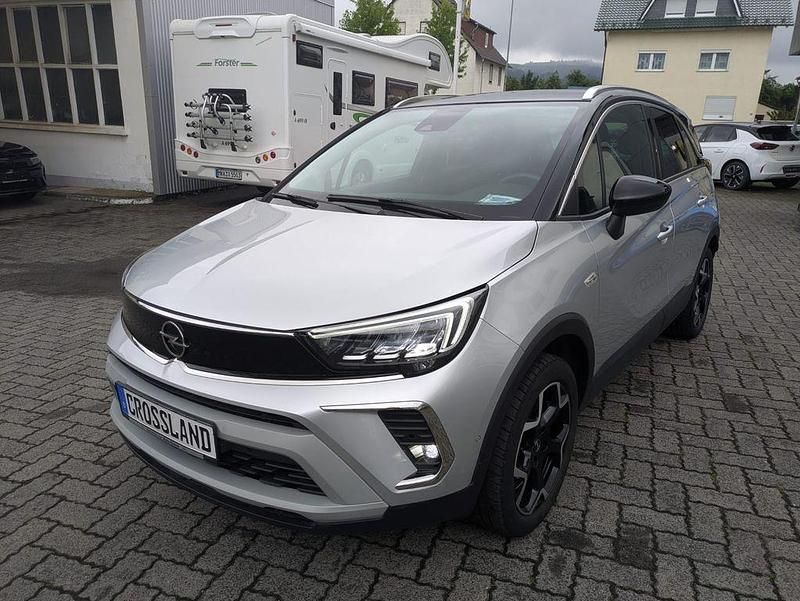 Grau Gebraucht 2024 Opel Crossland Ultimate SUV | 20.650 € (Fairer Preis) - Bild 1/4