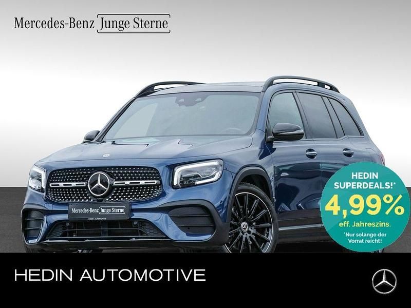 Blau Gebraucht 2021 Mercedes GLB250 AMG SUV | 41.890 € (Teuer) - Bild 1/4